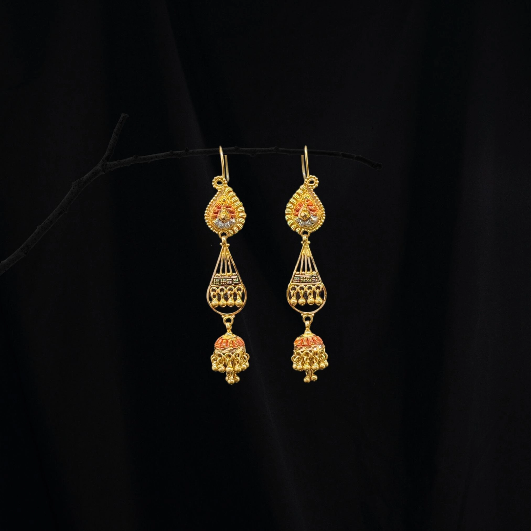 Anting Sora Teardrop